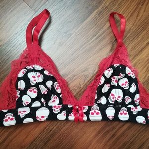 Skull and Lace Bralette. Trashy Lingerie. Alternative loungewear.